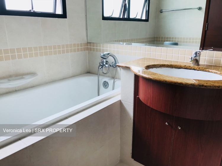 Woodsvale (D25), Condominium #176333142